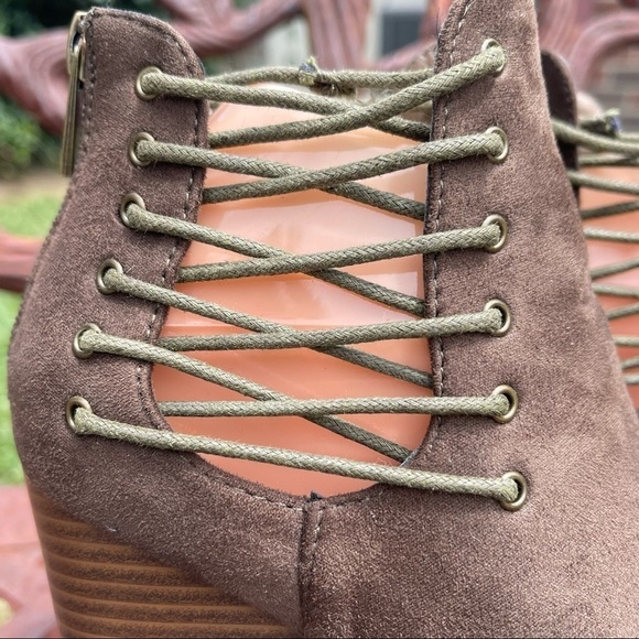 💋BAMBOO Vegan Suede Zip Back Open Toe Ankle Heeled Booties - Picture 13 of 14